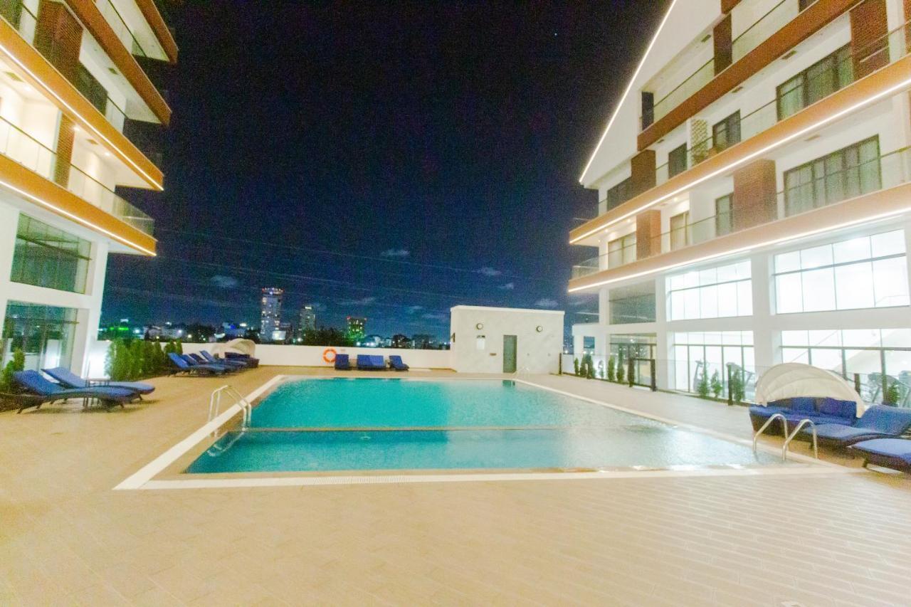 Accra Luxury Apartments @ The Signature エクステリア 写真