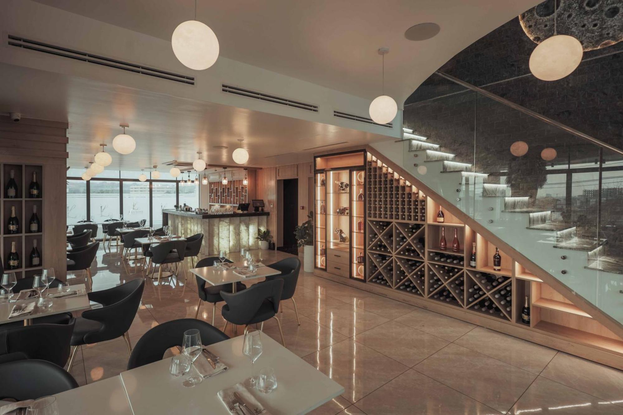 Accra Luxury Apartments @ The Signature エクステリア 写真
