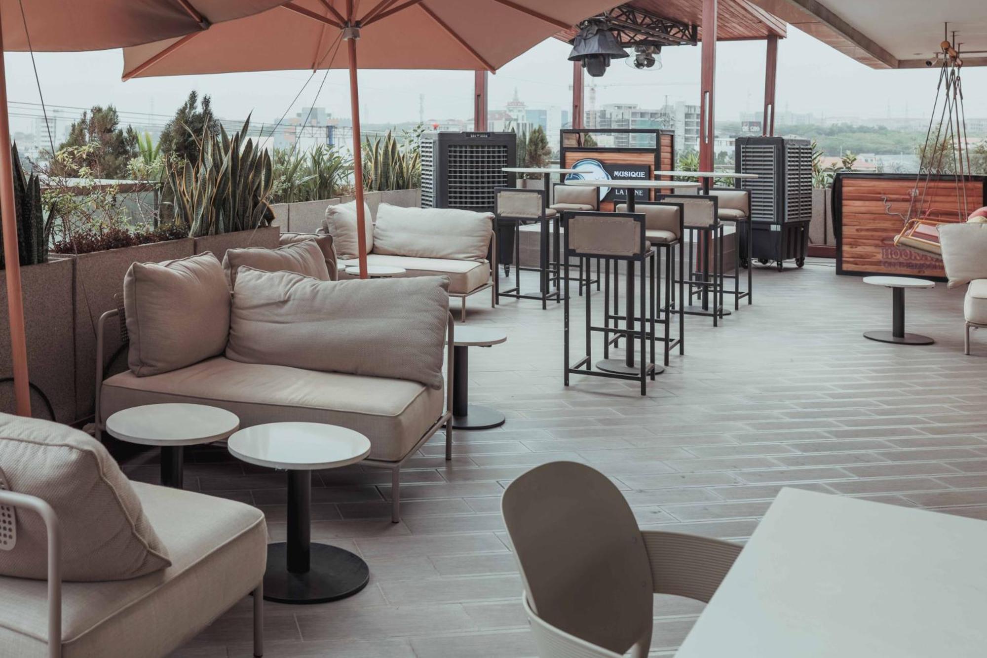 Accra Luxury Apartments @ The Signature エクステリア 写真