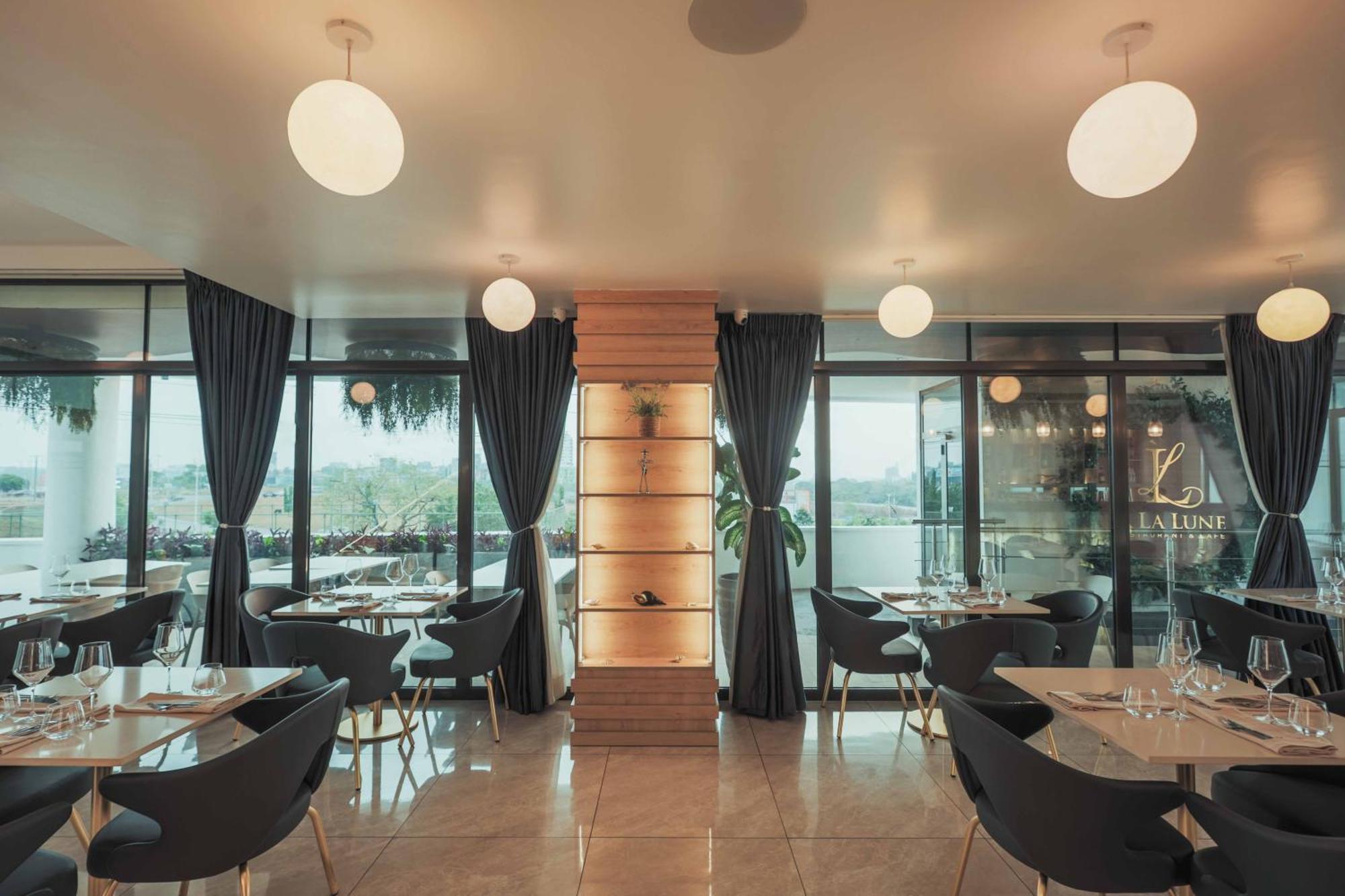 Accra Luxury Apartments @ The Signature エクステリア 写真