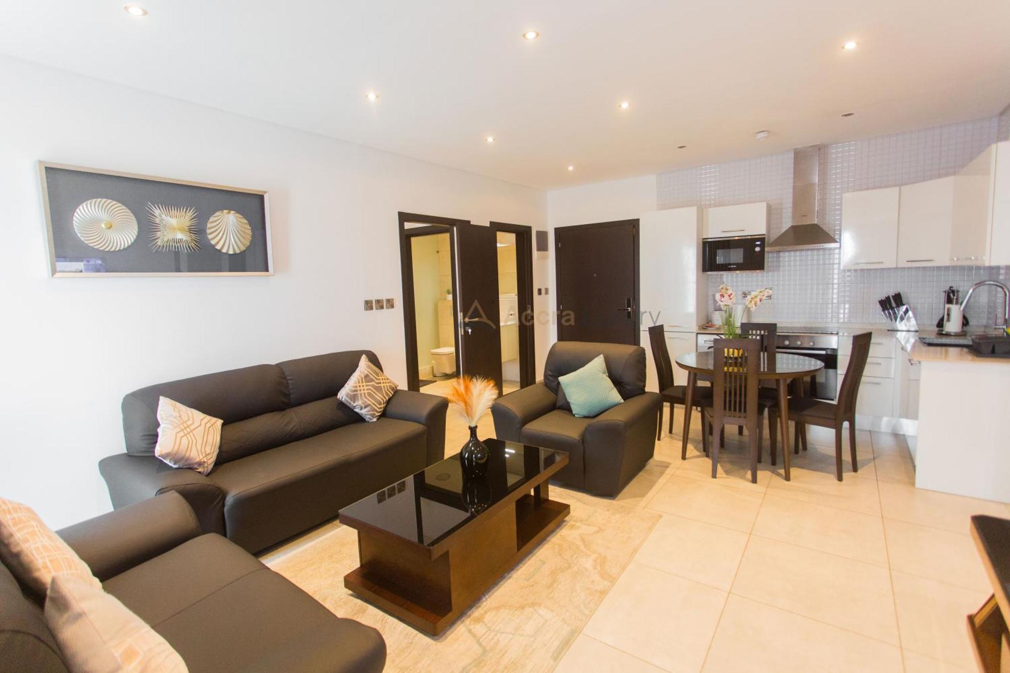 Accra Luxury Apartments @ The Signature エクステリア 写真