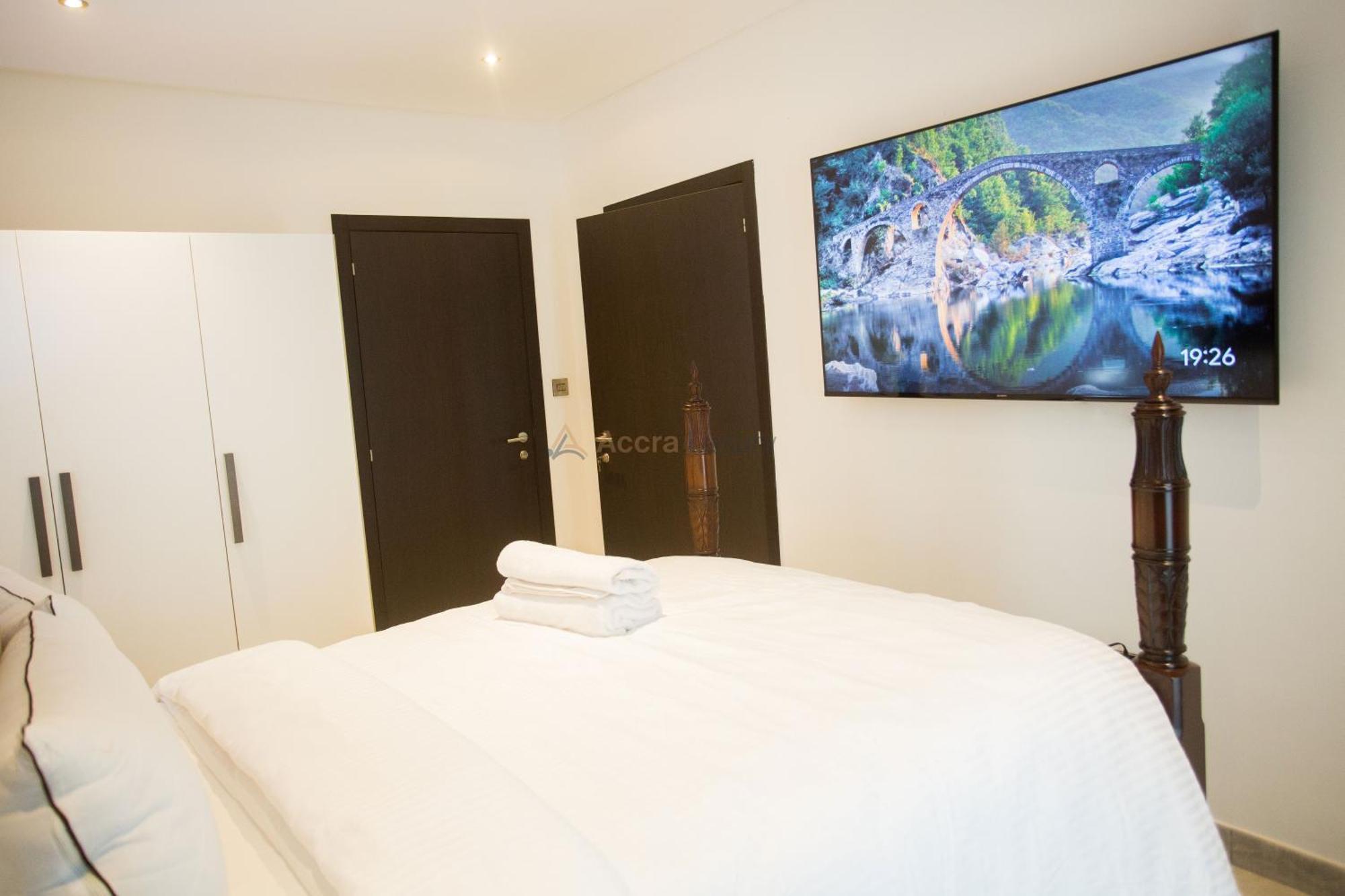 Accra Luxury Apartments @ The Signature エクステリア 写真