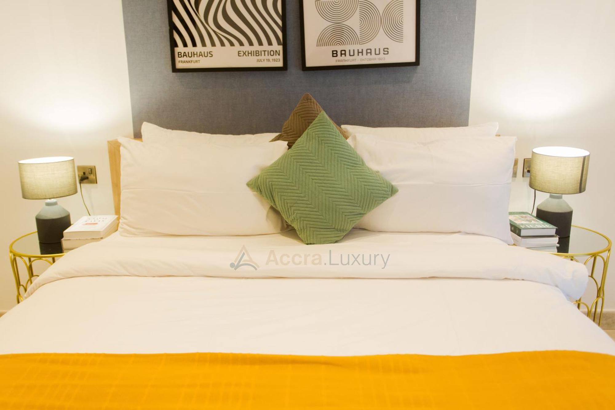 Accra Luxury Apartments @ The Signature エクステリア 写真
