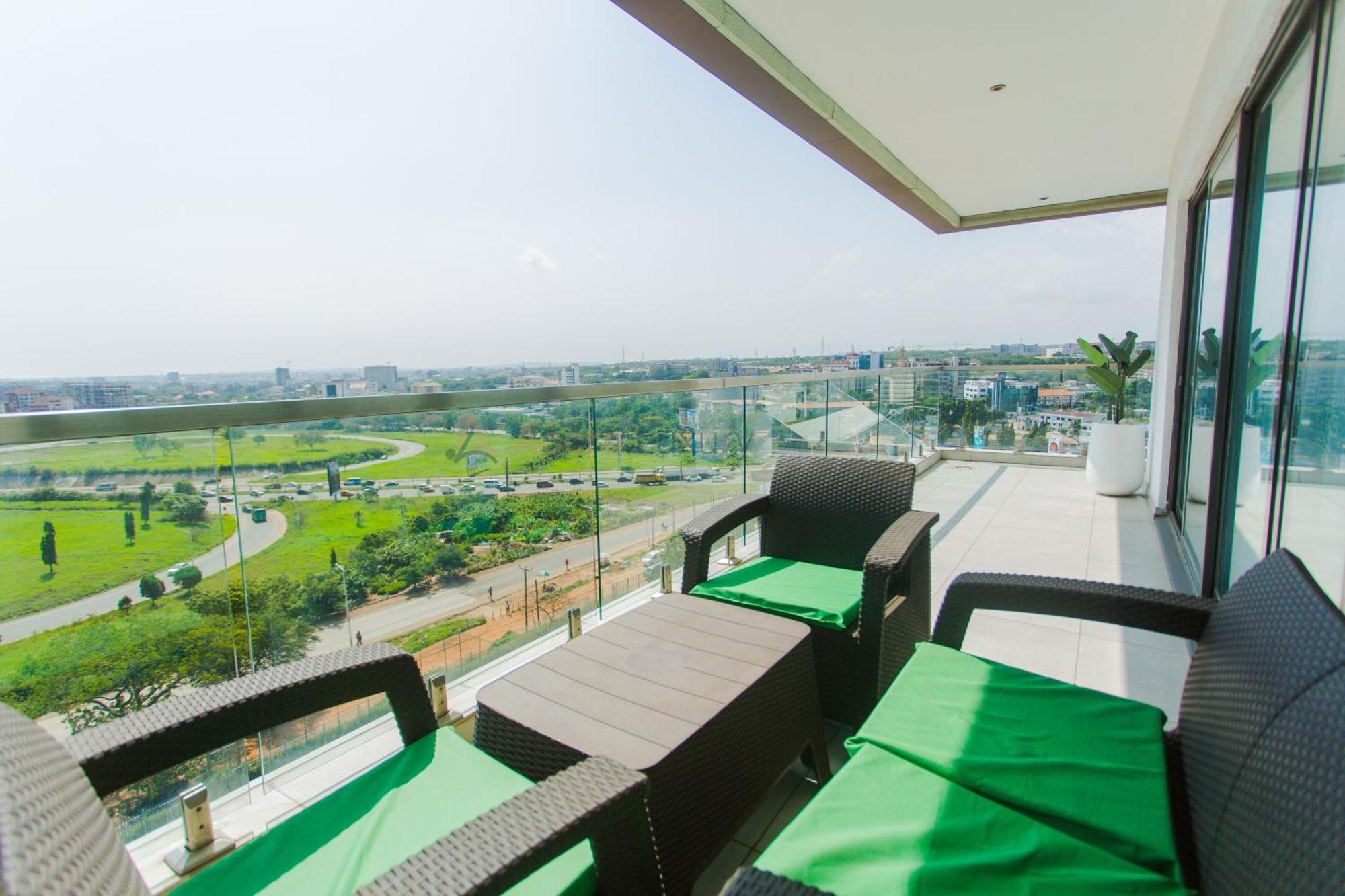 Accra Luxury Apartments @ The Signature エクステリア 写真